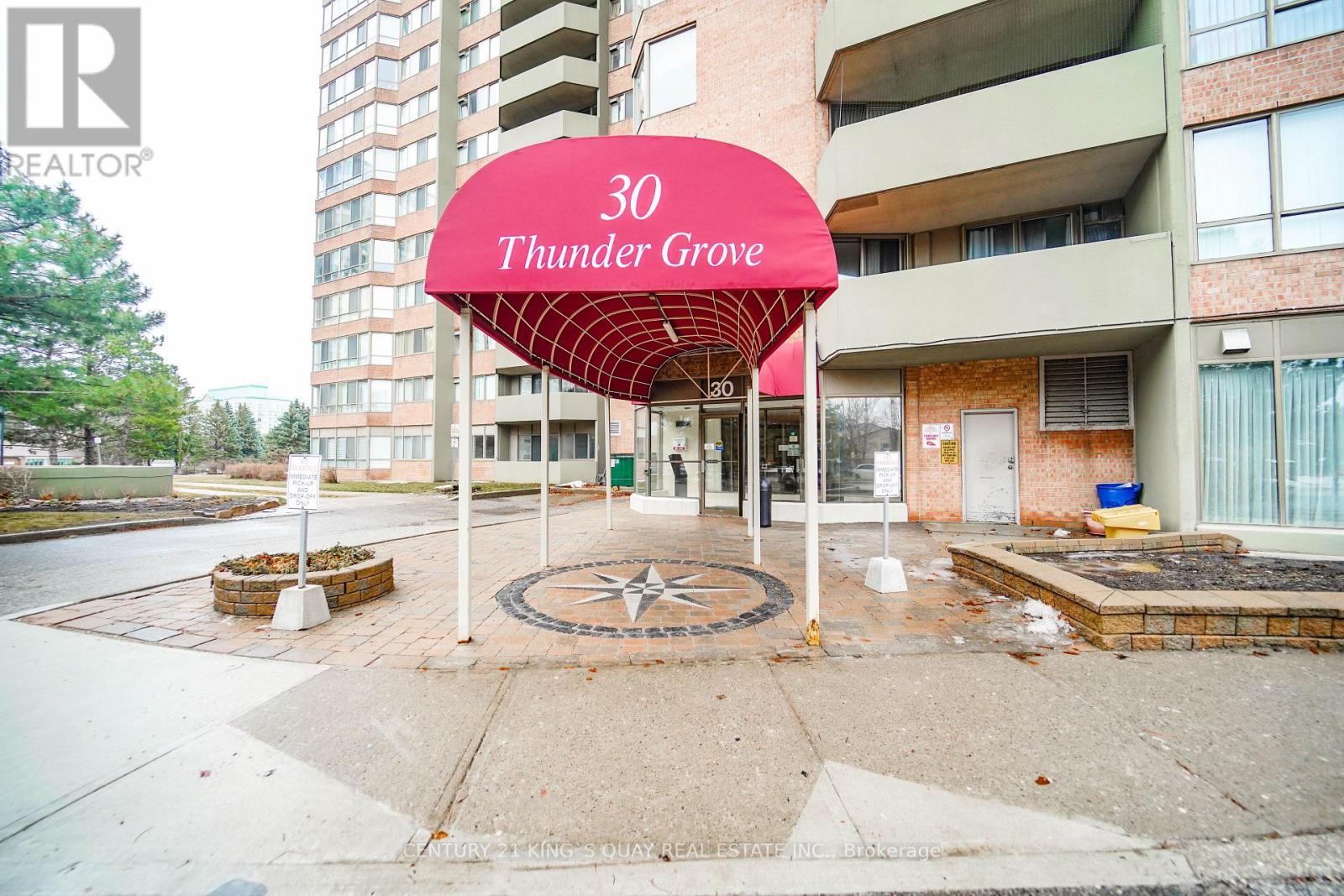 1610 - 30 Thunder Grove, Toronto, Ontario  M1V 4A3 - Photo 2 - E12688262