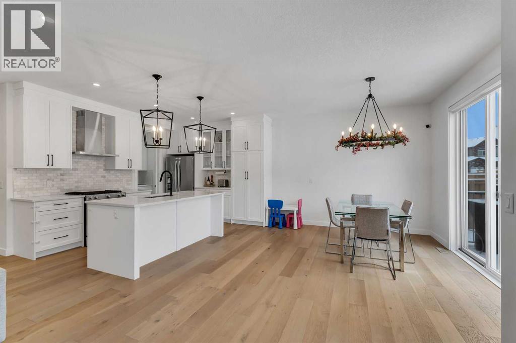 202 Kinniburgh Crescent, Chestermere, Alberta  T1X 1Y2 - Photo 9 - A2278696