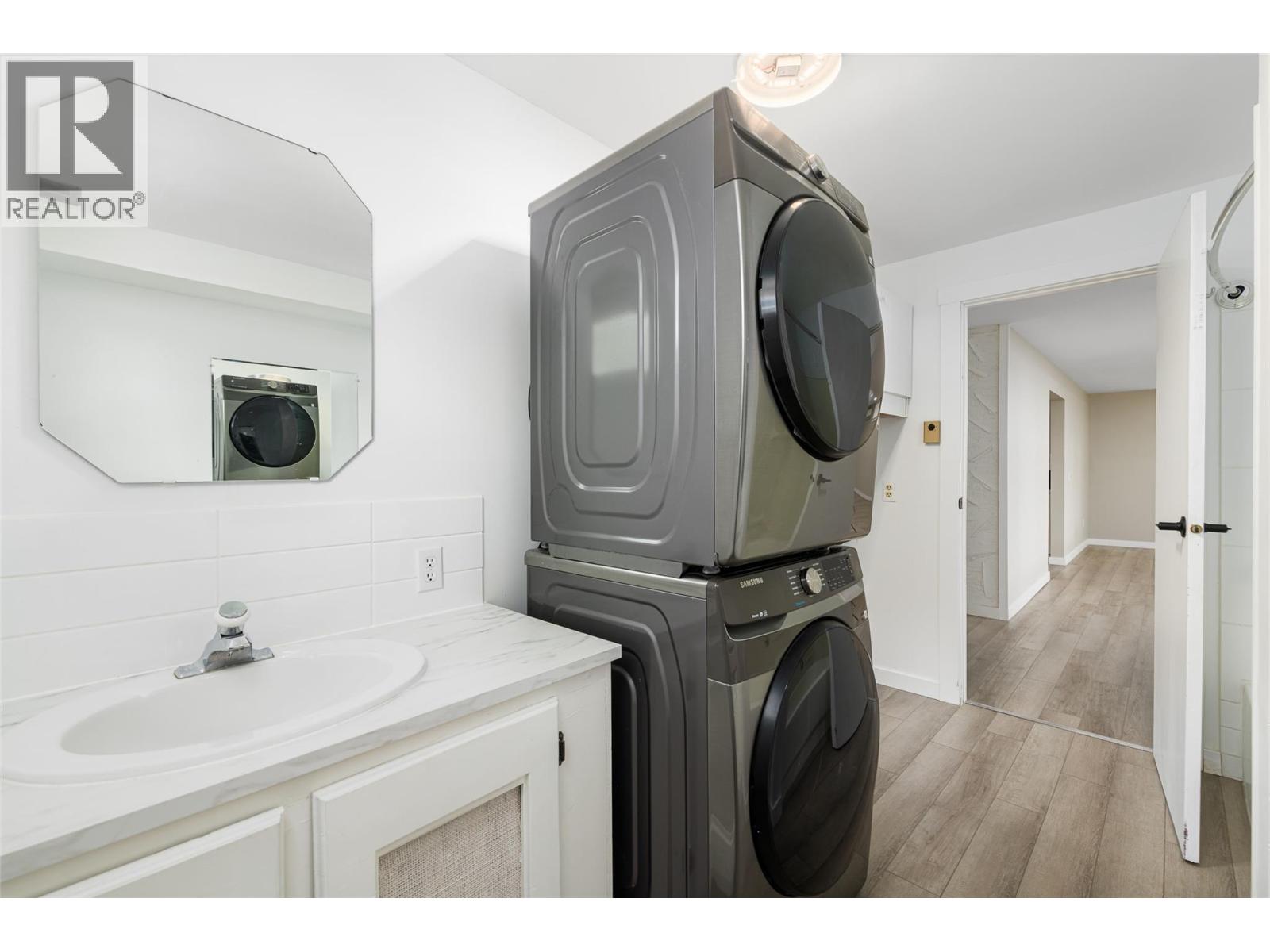 703 11th Avenue N, Creston, British Columbia  V0B 1G4 - Photo 34 - 10372190