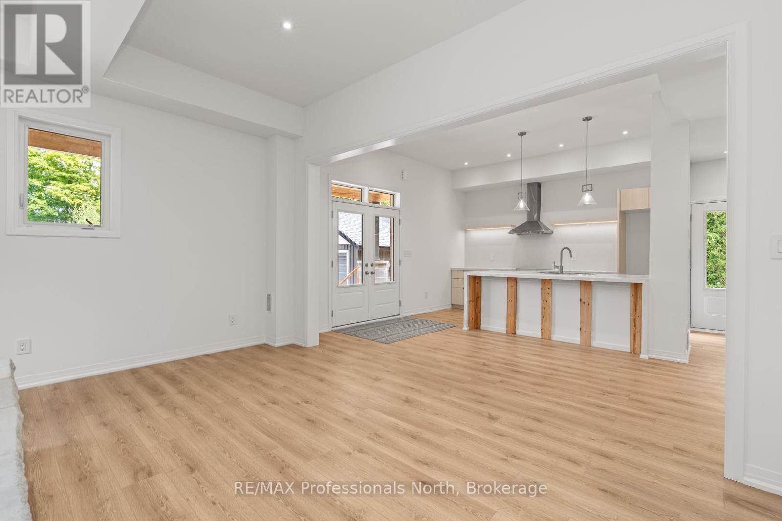 1076 Angel Road, Dysart Et Al (Guilford), Ontario  K0M 1M0 - Photo 19 - X12688670