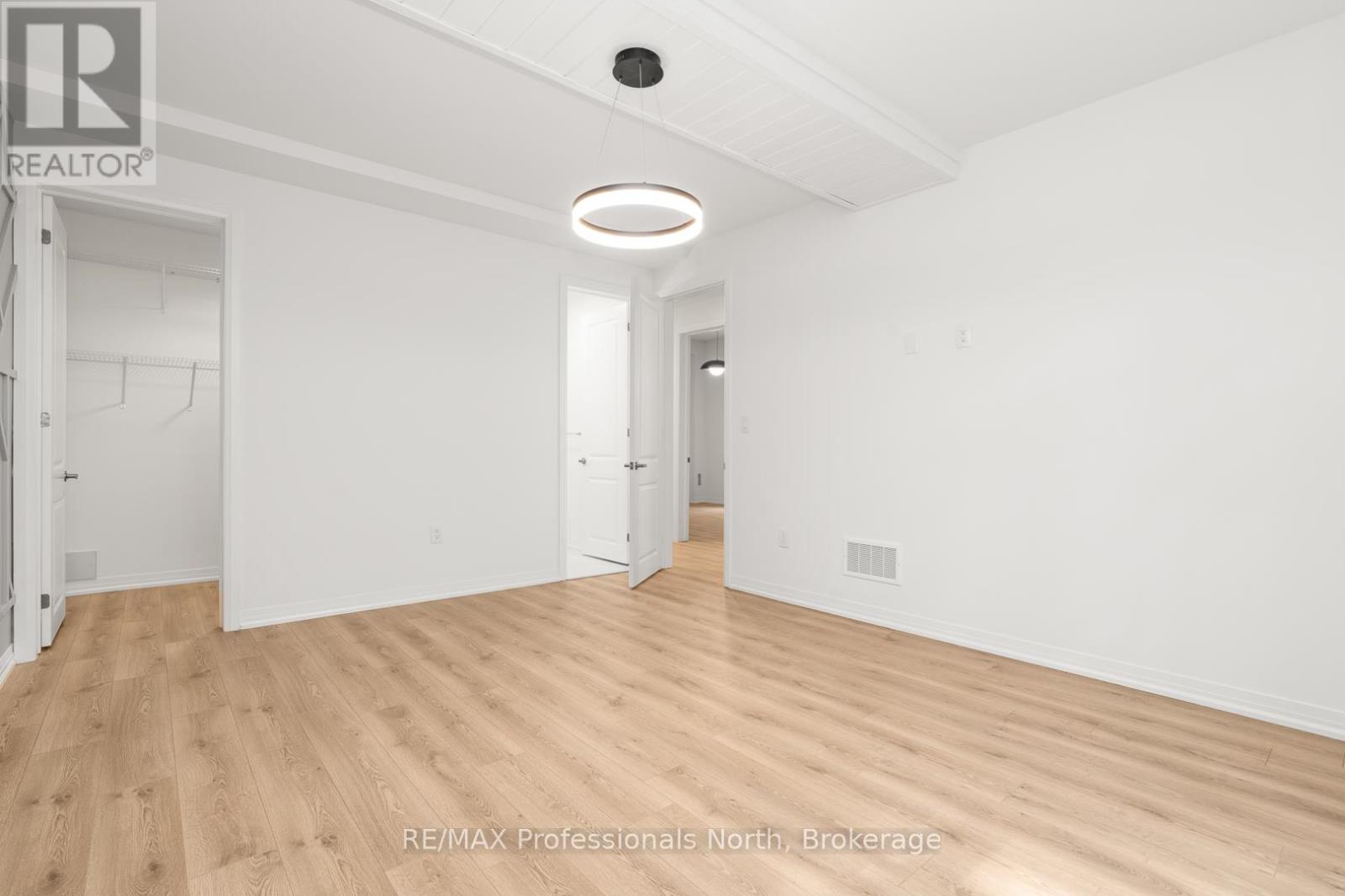 1076 Angel Road, Dysart Et Al (Guilford), Ontario  K0M 1M0 - Photo 37 - X12688670