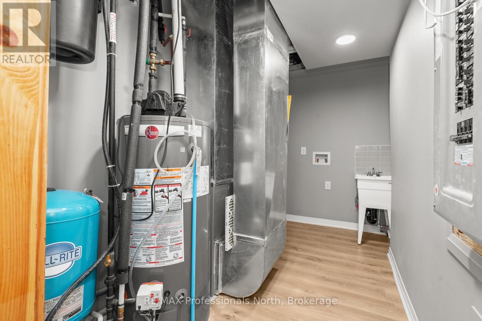 1076 Angel Road, Dysart Et Al (Guilford), Ontario  K0M 1M0 - Photo 43 - X12688670