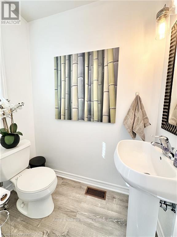 20 - 1579 Anstruther Lake Road, North Kawartha, Ontario K0L 1A0 - Photo 27 - X12688758