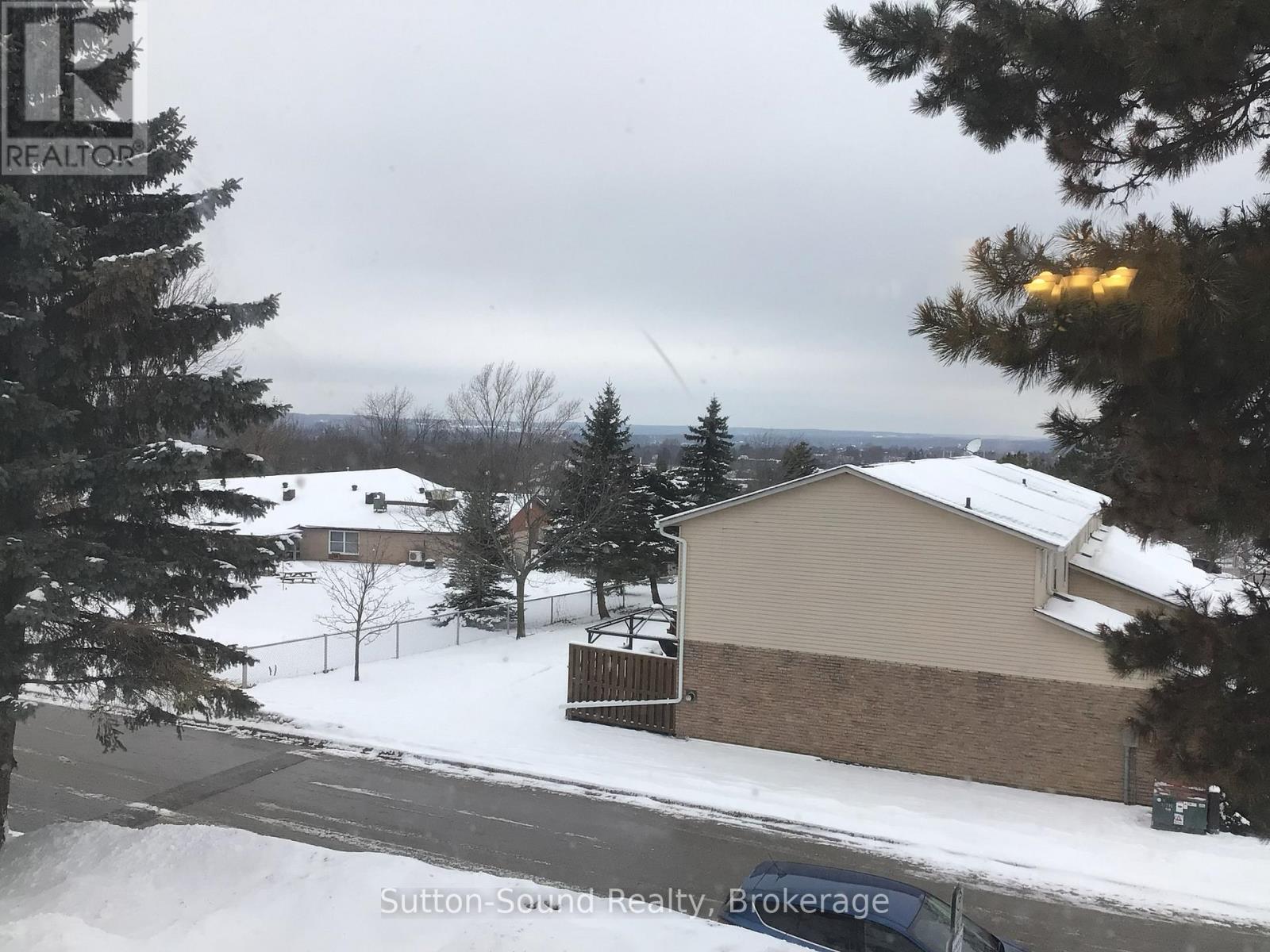 89 - 89 Laurie Crescent, Owen Sound, Ontario  N4K 6C3 - Photo 2 - X12688860