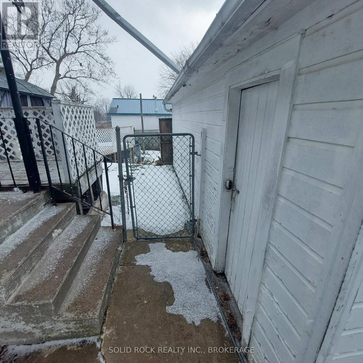 7 Orchard Drive, Belleville, Ontario K8P 2K2 - Photo 18 - X12688678