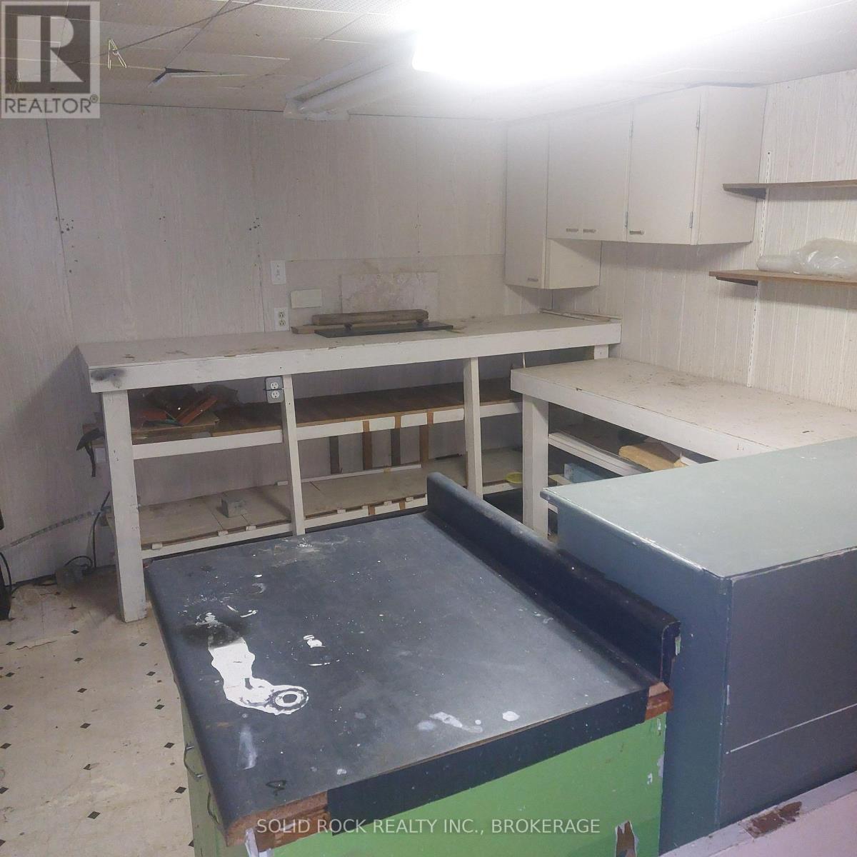 7 Orchard Drive, Belleville, Ontario K8P 2K2 - Photo 23 - X12688678