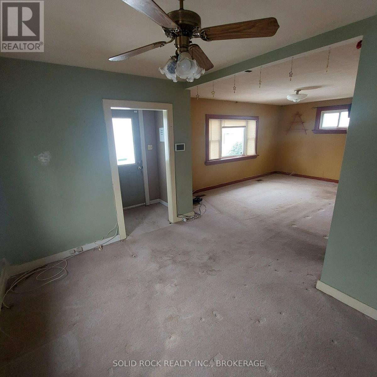 7 Orchard Drive, Belleville, Ontario K8P 2K2 - Photo 3 - X12688678