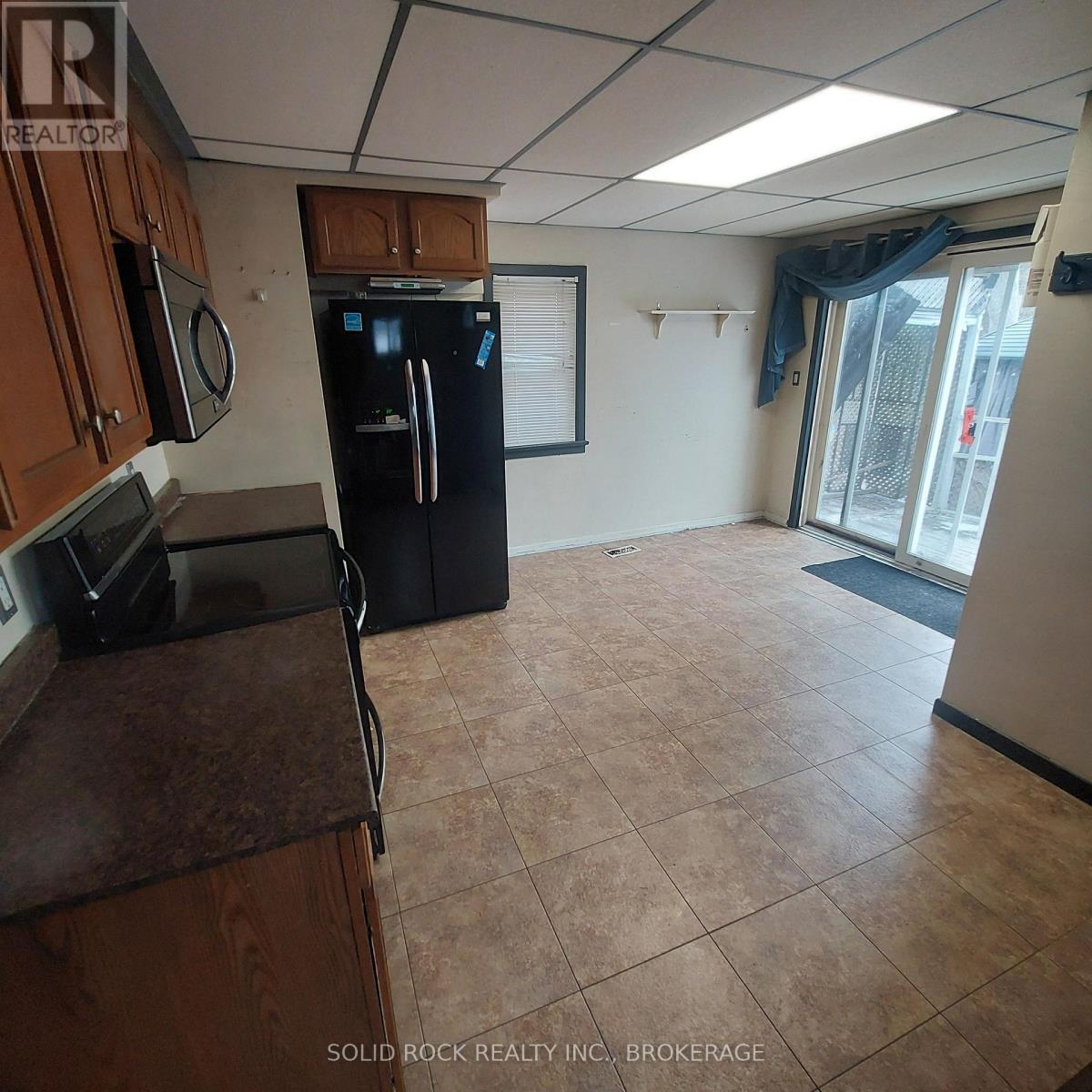 7 Orchard Drive, Belleville, Ontario K8P 2K2 - Photo 5 - X12688678