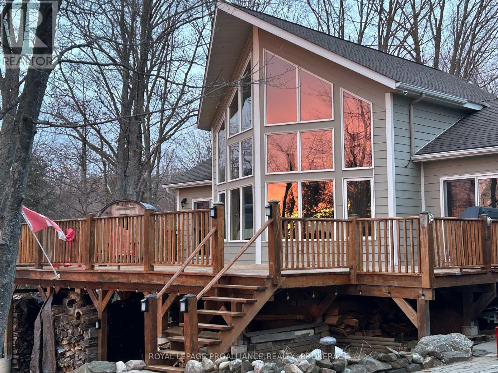 224 ISLAND DRIVE, Frontenac, Ontario