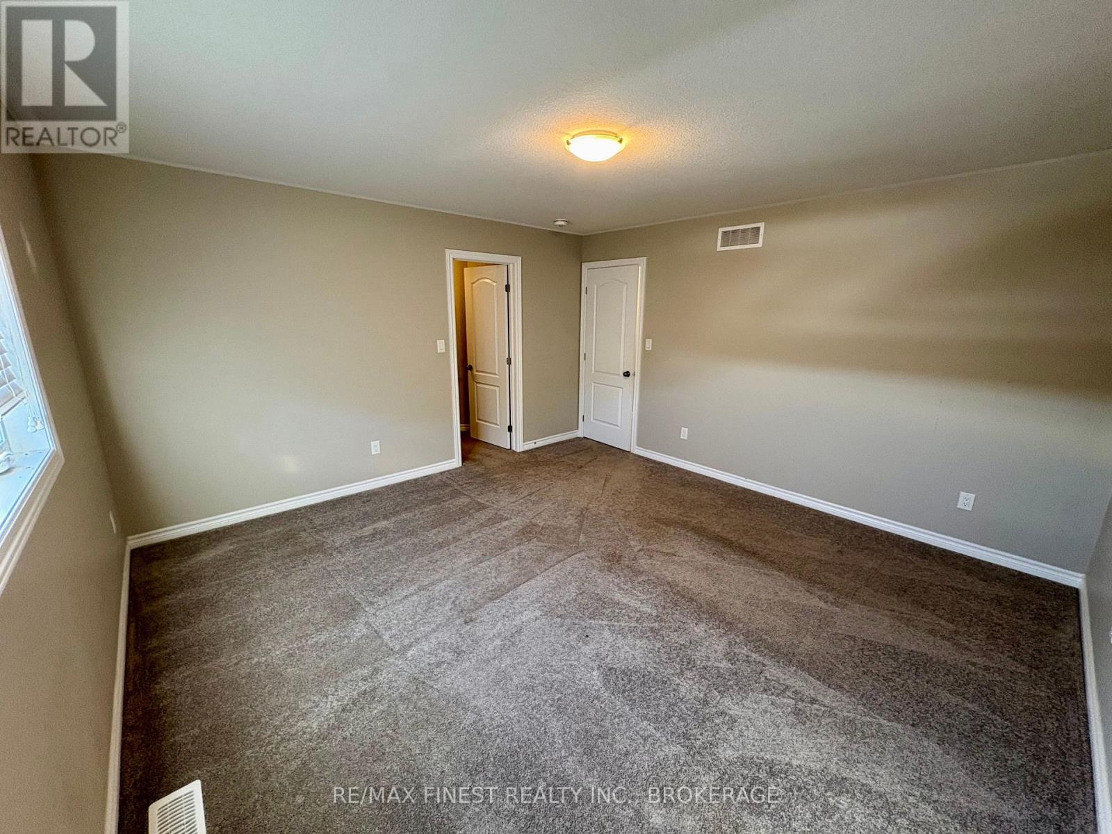 1621 Brookedayle Avenue, Kingston, Ontario  K7P 0S8 - Photo 19 - X12688804