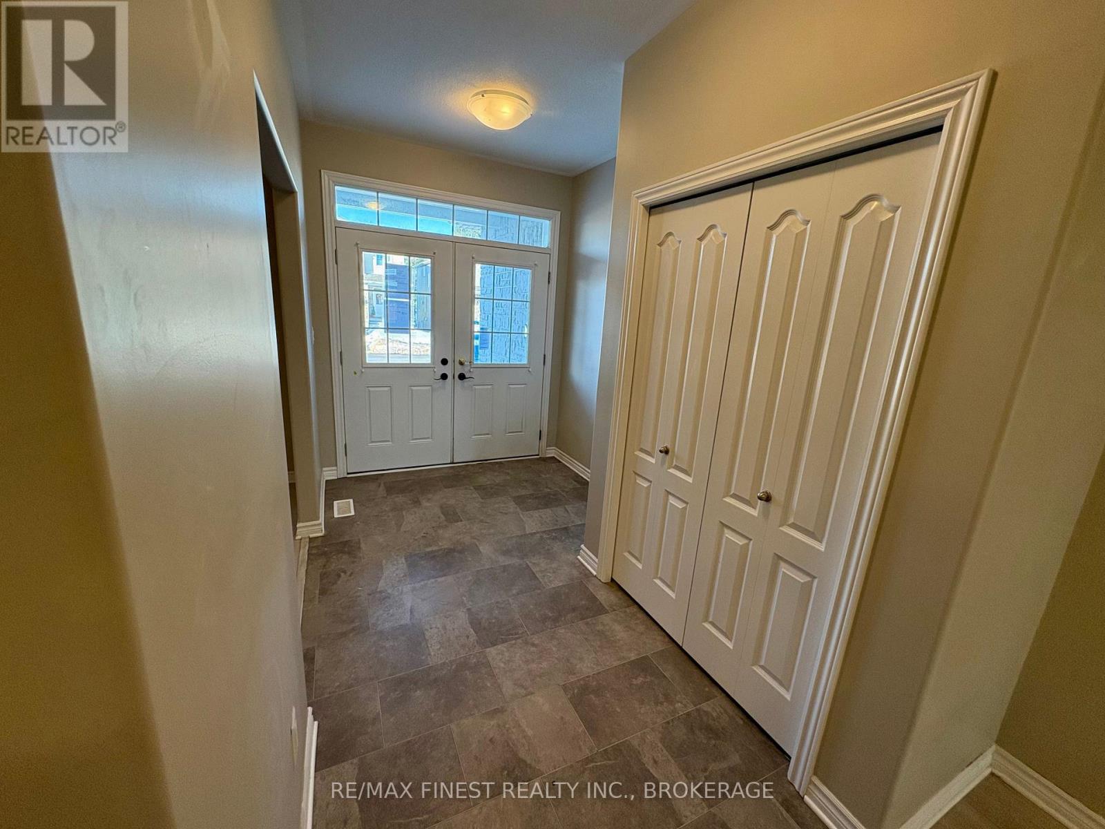 1621 Brookedayle Avenue, Kingston, Ontario  K7P 0S8 - Photo 2 - X12688804