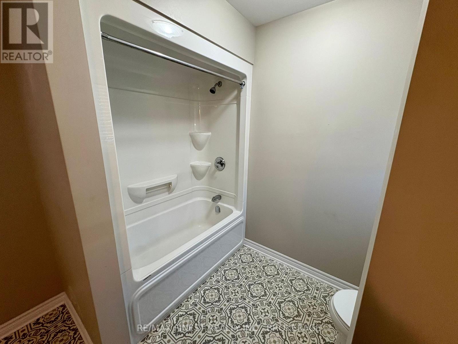 1621 Brookedayle Avenue, Kingston, Ontario  K7P 0S8 - Photo 26 - X12688804