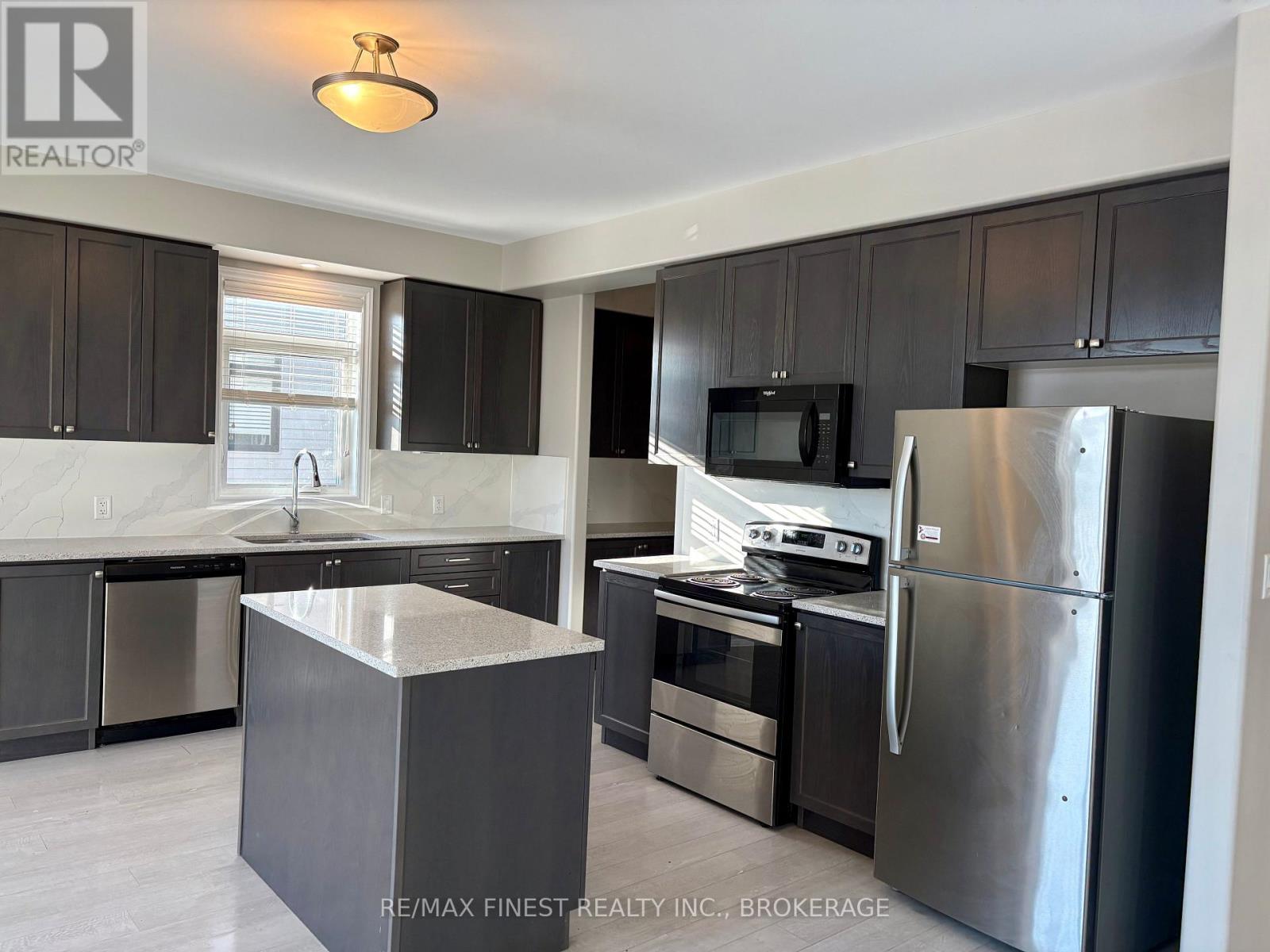 1621 Brookedayle Avenue, Kingston, Ontario  K7P 0S8 - Photo 4 - X12688804