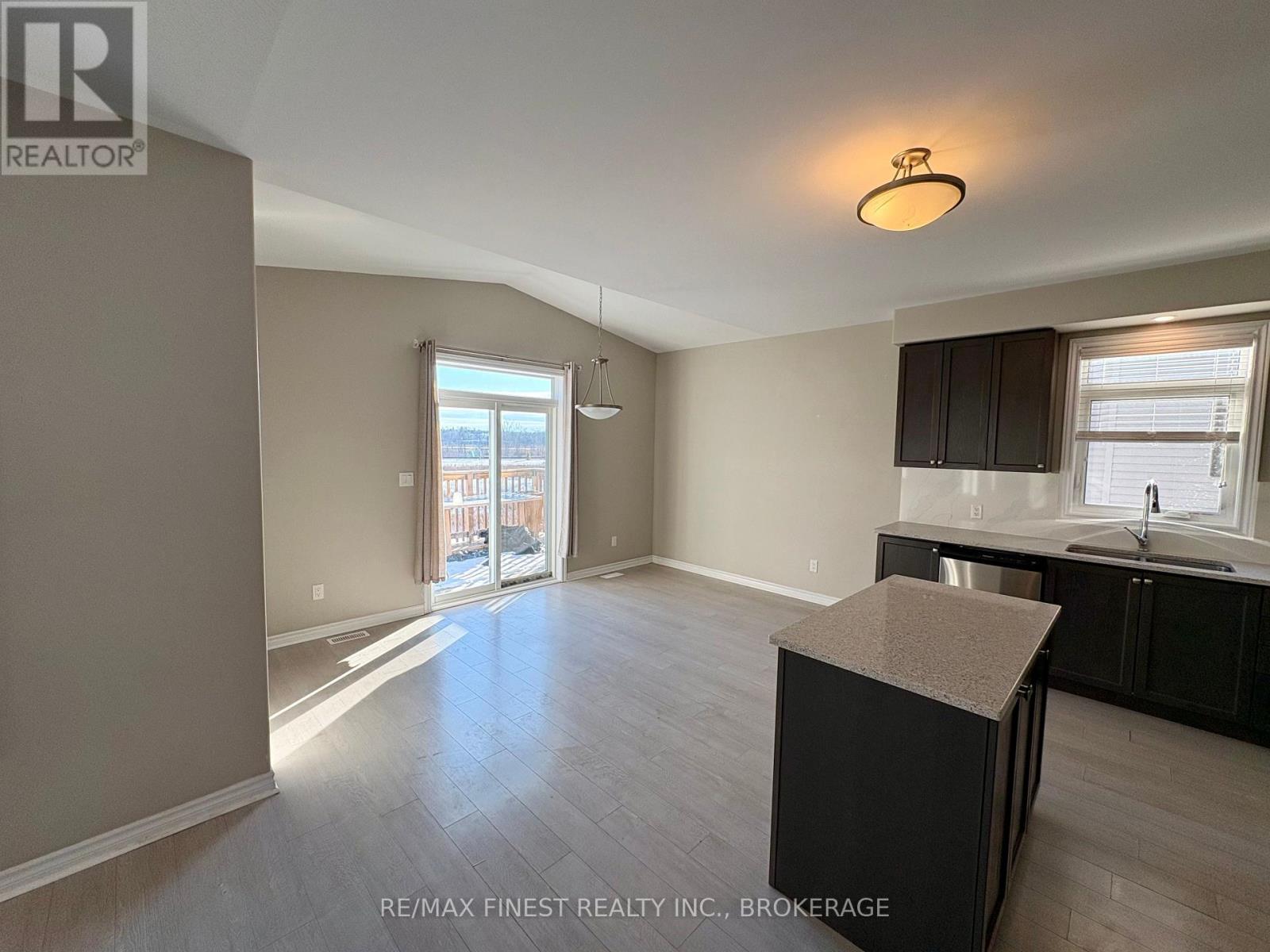 1621 Brookedayle Avenue, Kingston, Ontario  K7P 0S8 - Photo 7 - X12688804