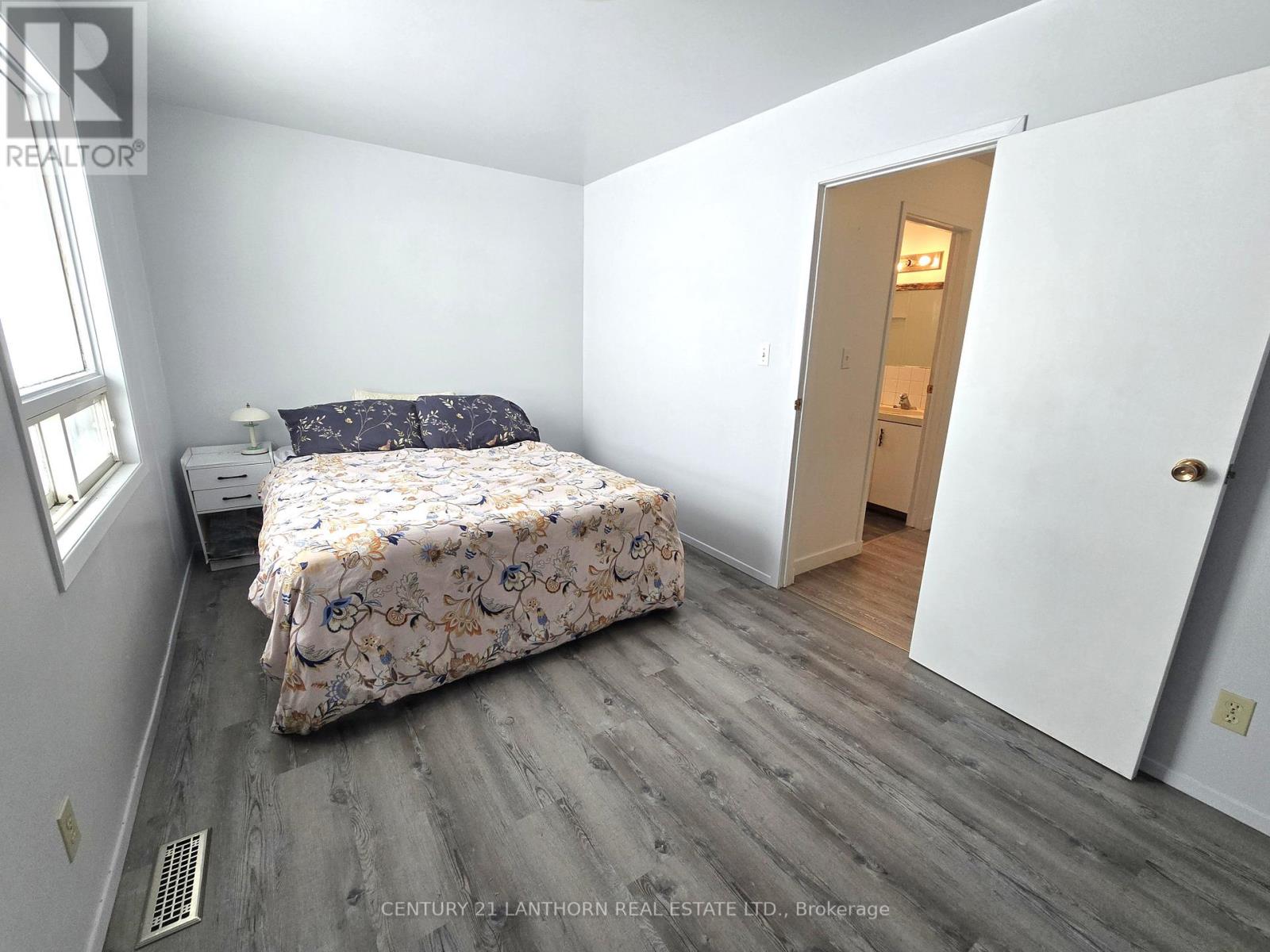 87 Rorabeck Road, Quinte West, Ontario  K8V 5P8 - Photo 12 - X12688724