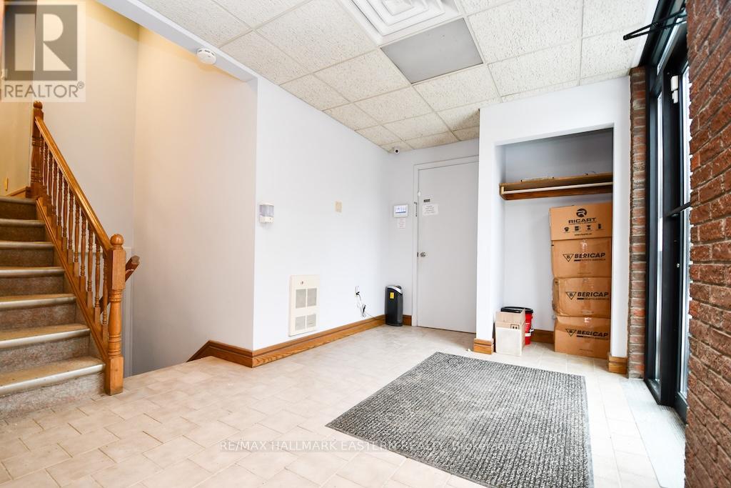 1970 Brown Line, Cavan Monaghan, Ontario  K9J 6Z9 - Photo 10 - X12688728