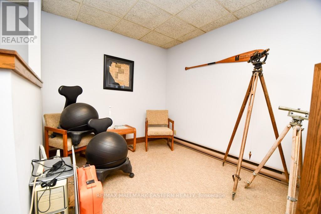 1970 Brown Line, Cavan Monaghan, Ontario  K9J 6Z9 - Photo 11 - X12688728