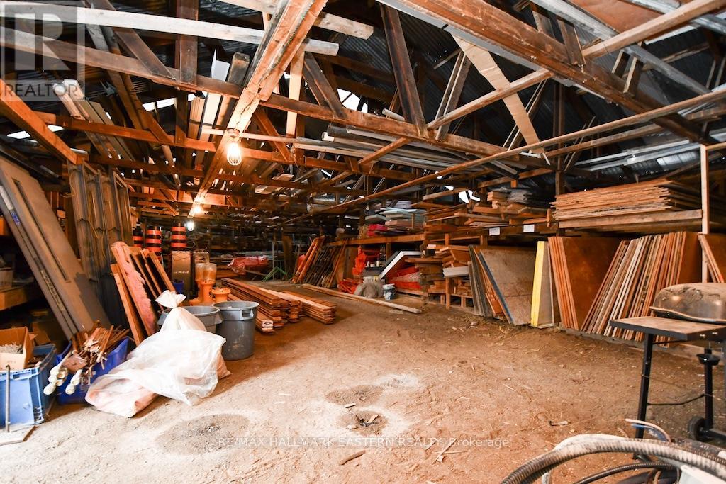 1970 Brown Line, Cavan Monaghan, Ontario  K9J 6Z9 - Photo 32 - X12688728