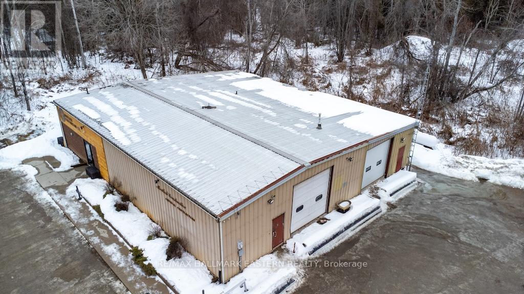 1970 Brown Line, Cavan Monaghan, Ontario  K9J 6Z9 - Photo 39 - X12688728