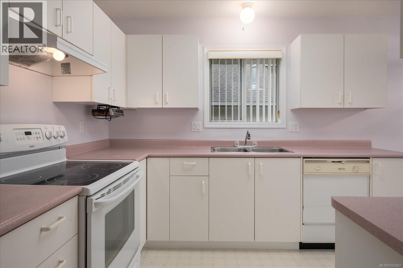 6081 Pleasant Valley Way, Nanaimo, British Columbia  V9T 6E7 - Photo 7 - 1023047