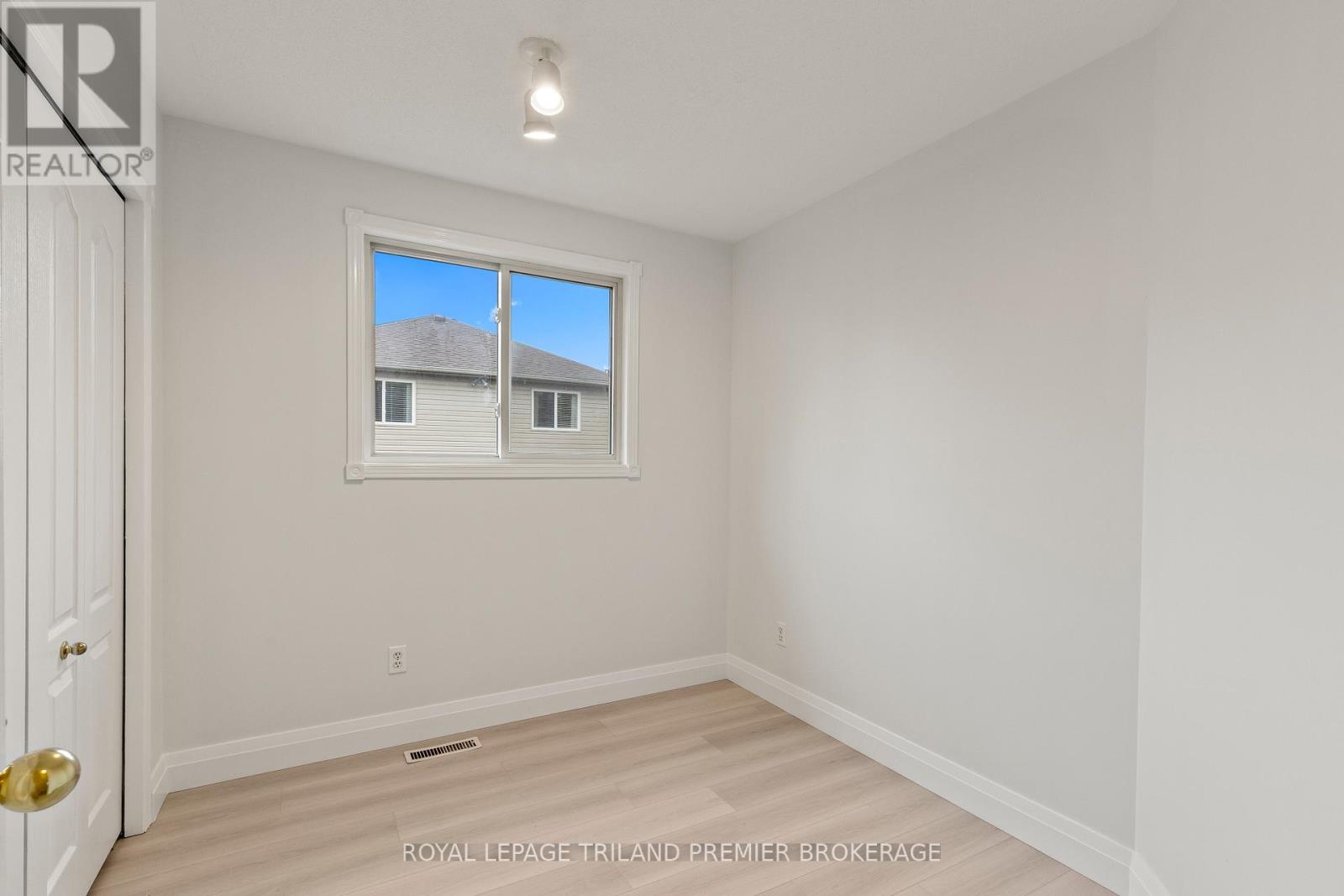 408 Brookhaven Place, London East, Ontario  N5Y 5N5 - Photo 17 - X12688734