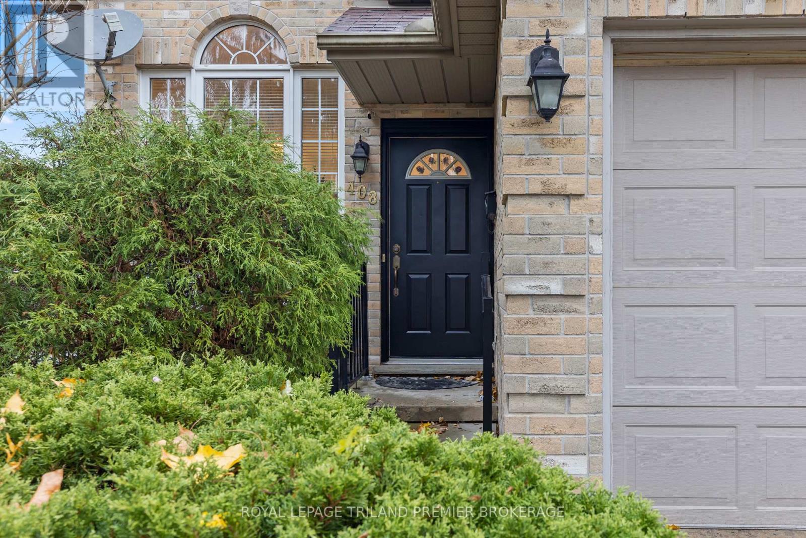 408 Brookhaven Place, London East, Ontario  N5Y 5N5 - Photo 3 - X12688734