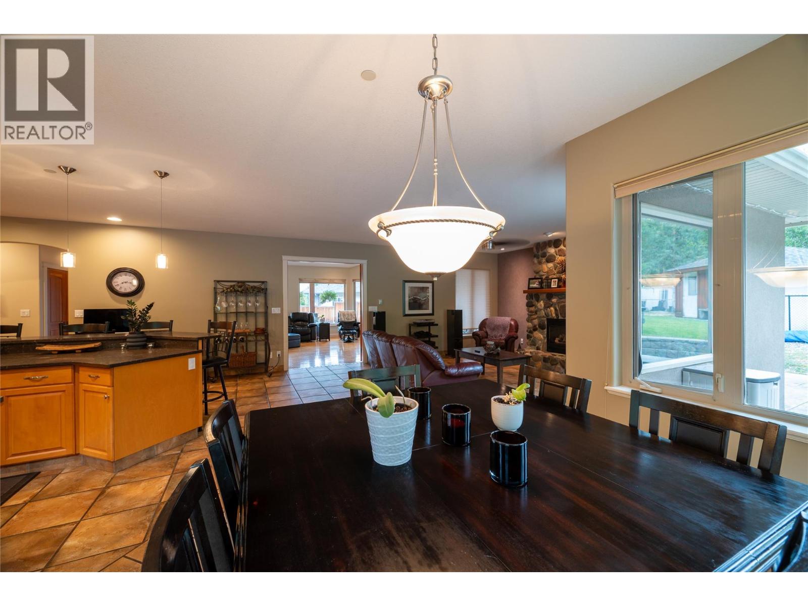 585 Coyote Drive, Kamloops, British Columbia  V2C 6T9 - Photo 11 - 10372533