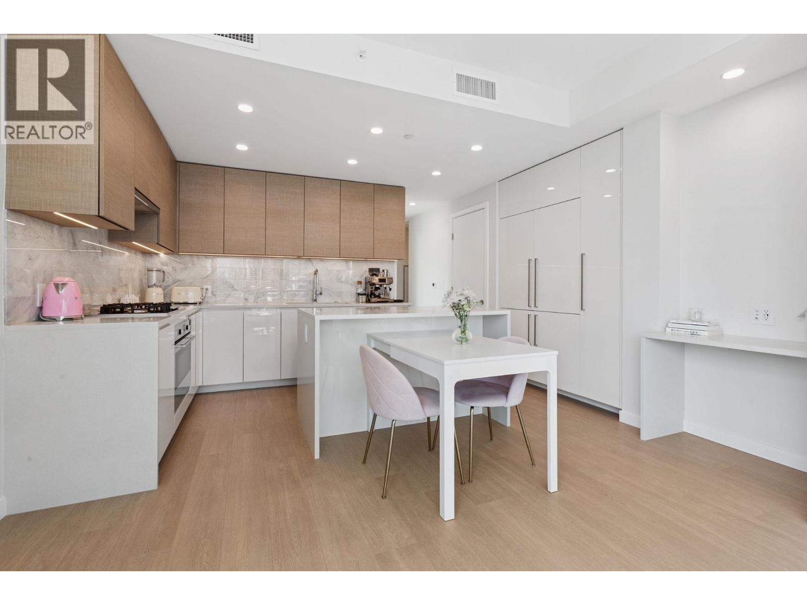 811 2186 Gilmore Avenue, Burnaby, British Columbia  V5C 0N7 - Photo 10 - R3078277