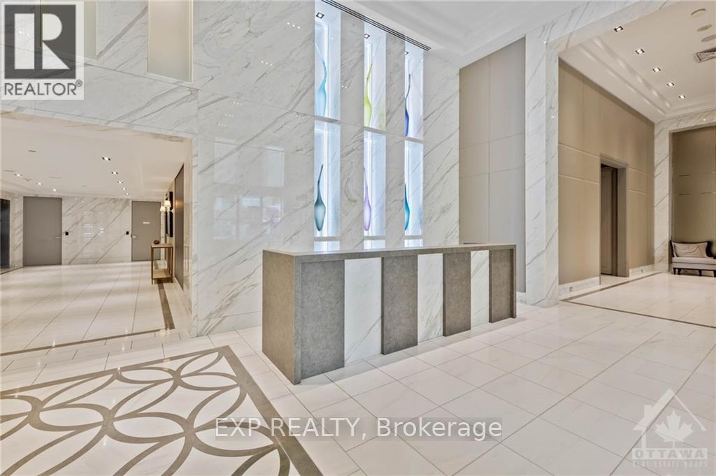 1107 - 111 Champagne Avenue S, Ottawa, Ontario  K1S 5V3 - Photo 2 - X12688812