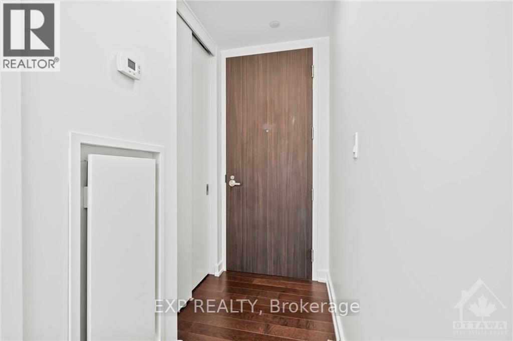 1107 - 111 Champagne Avenue S, Ottawa, Ontario  K1S 5V3 - Photo 4 - X12688812
