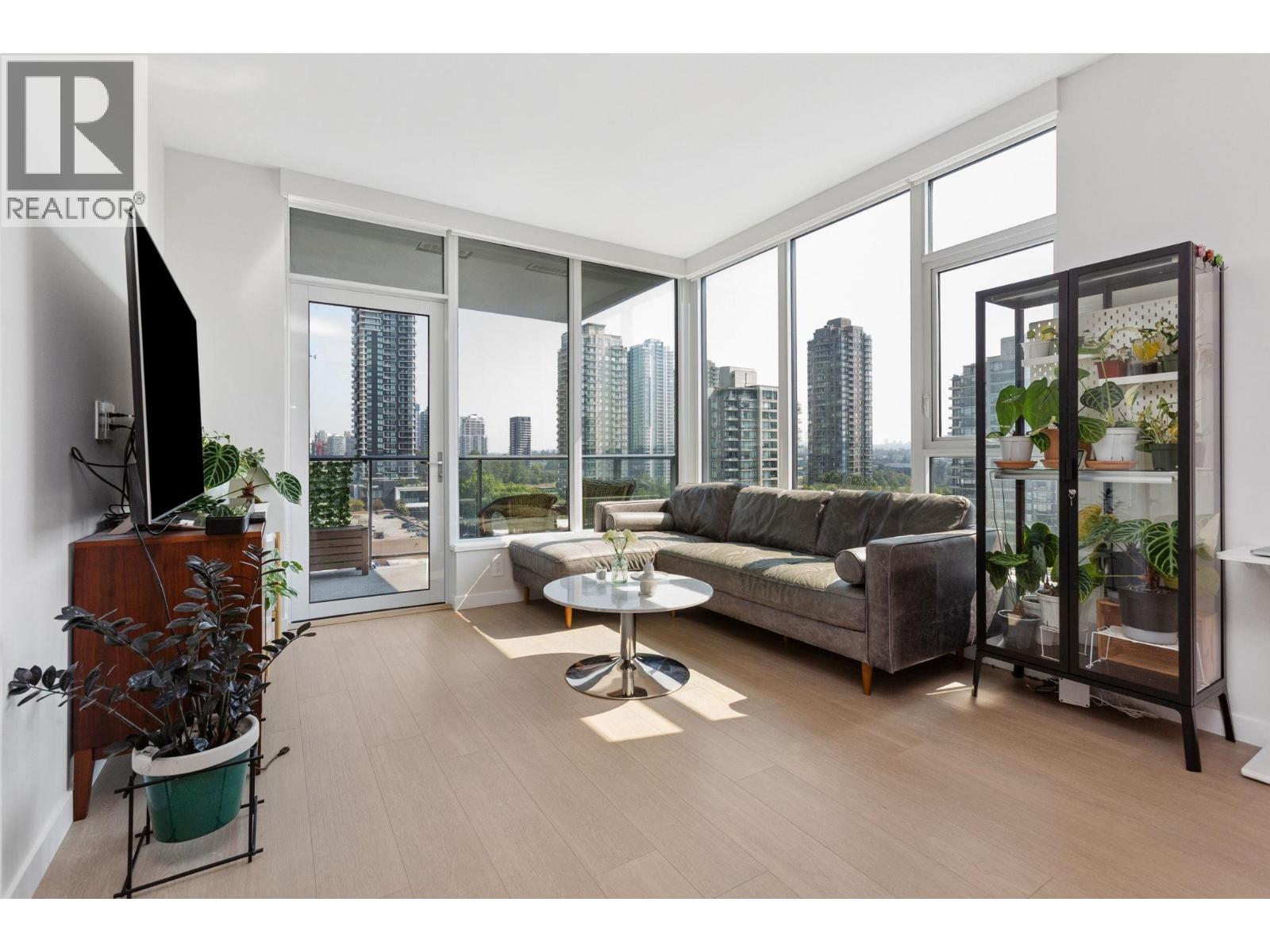 811 2186 Gilmore Avenue, Burnaby, British Columbia  V5C 0N7 - Photo 4 - R3078277