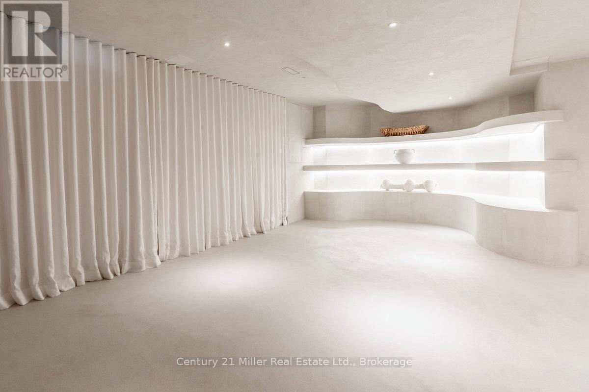 1031 Masters Green, Oakville, Ontario  L6M 2N8 - Photo 27 - W12688792