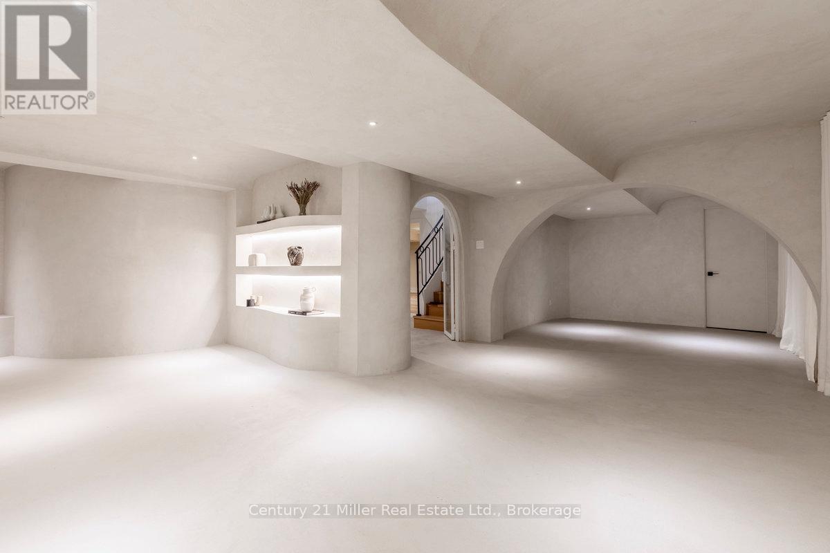 1031 Masters Green, Oakville, Ontario  L6M 2N8 - Photo 29 - W12688792