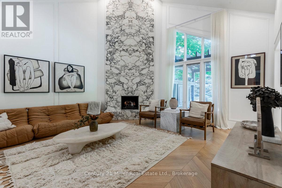 1031 Masters Green, Oakville, Ontario  L6M 2N8 - Photo 6 - W12688792