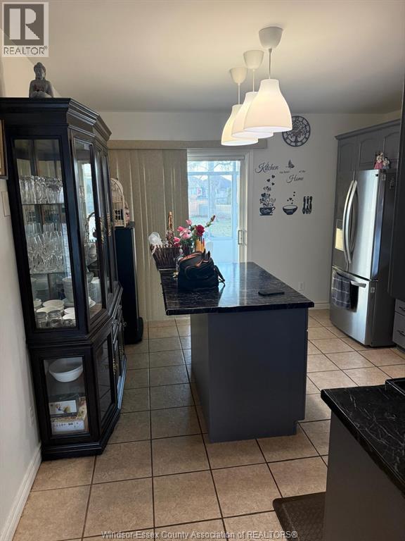 11095 Ancona Crescent, Windsor, Ontario  N8R 2K2 - Photo 5 - 26000894