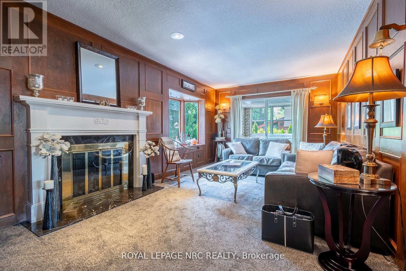 7077 Ridgewood Crescent, Niagara Falls, Ontario  L2J 2C2 - Photo 12 - X12688744