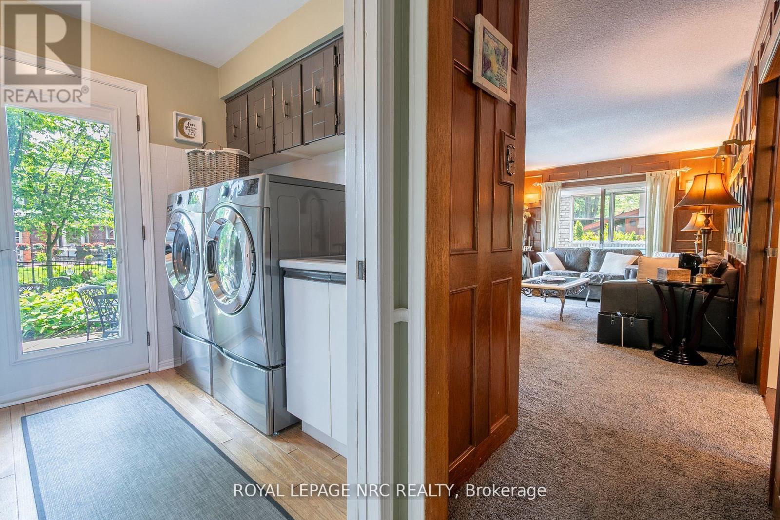 7077 Ridgewood Crescent, Niagara Falls, Ontario  L2J 2C2 - Photo 18 - X12688744