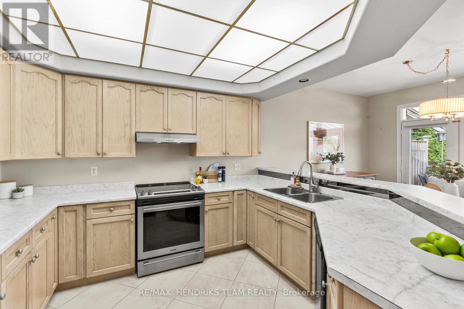 8 - 174 Martindale Road, St. Catharines, Ontario  L2S 3Z9 - Photo 16 - X12688782