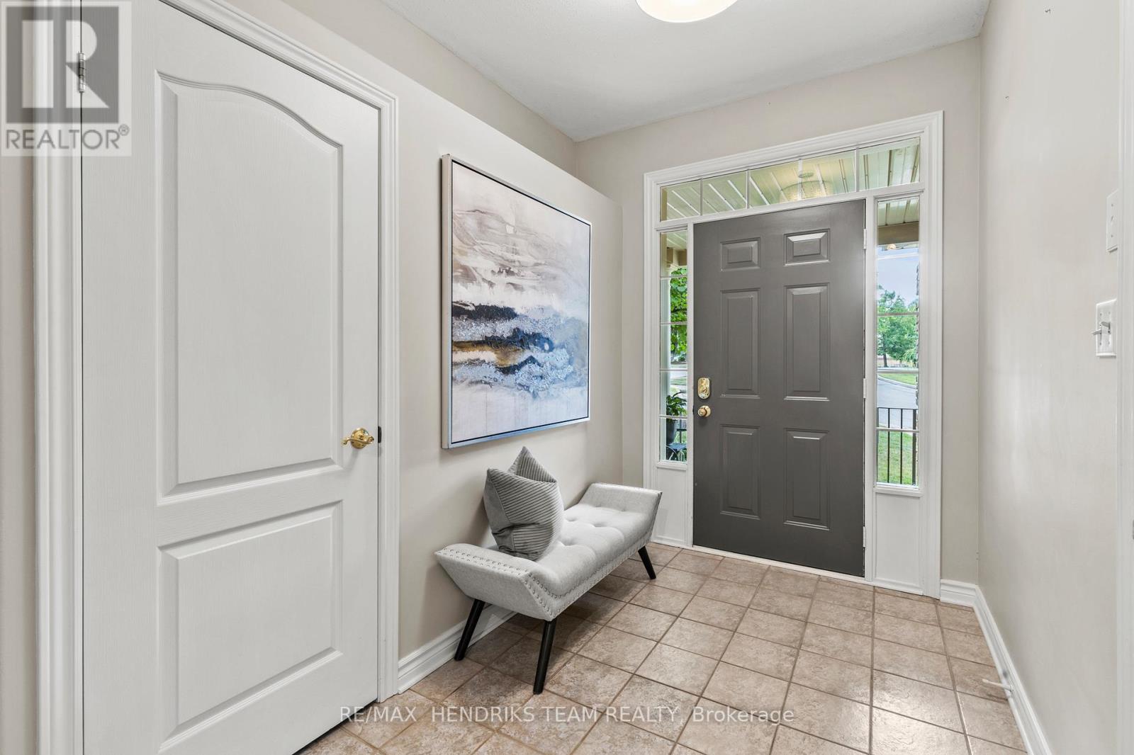 8 - 174 Martindale Road, St. Catharines, Ontario  L2S 3Z9 - Photo 6 - X12688782