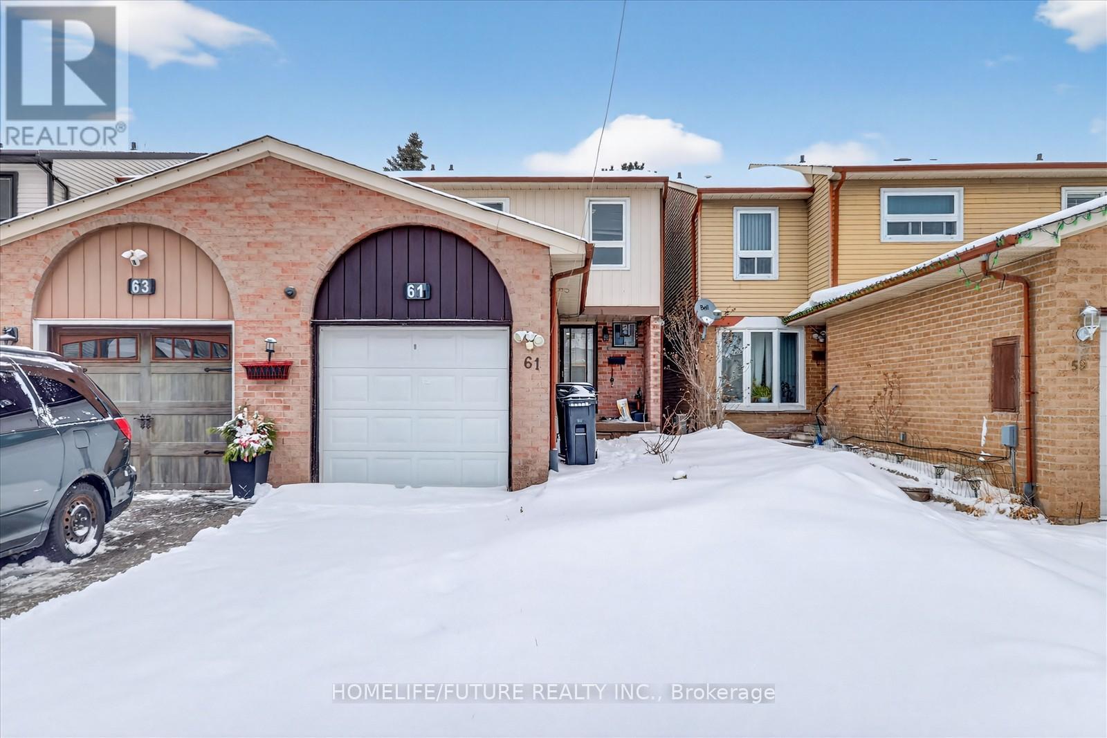 61 Warwick Castle Court, Toronto, Ontario  M1B 3E5 - Photo 2 - E12668864