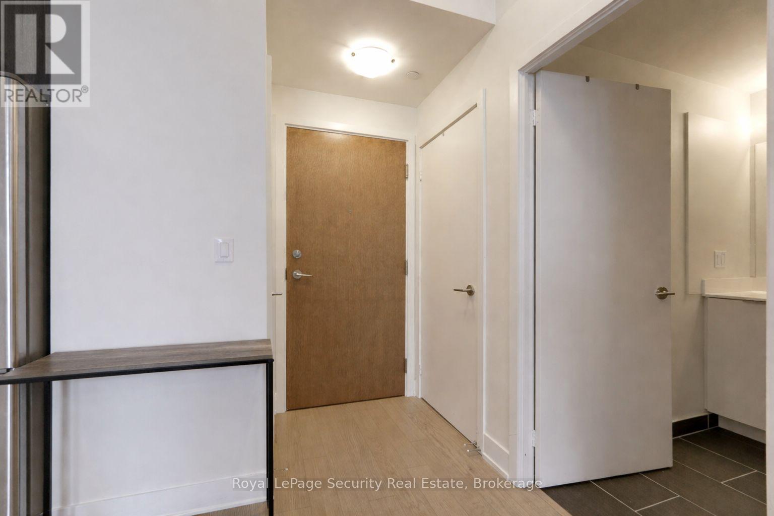 1915 - 30 Shore Breeze Drive, Toronto, Ontario  M8V 0J1 - Photo 8 - W12610798