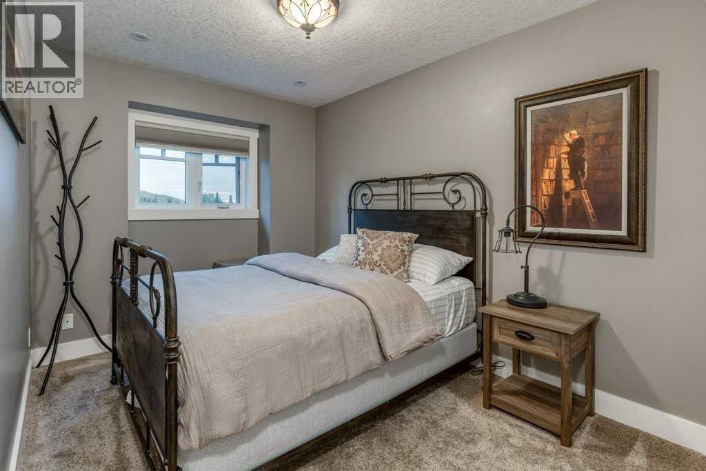 214 Chinook Drive, Cochrane, Alberta  T4C 1E4 - Photo 23 - A2278707