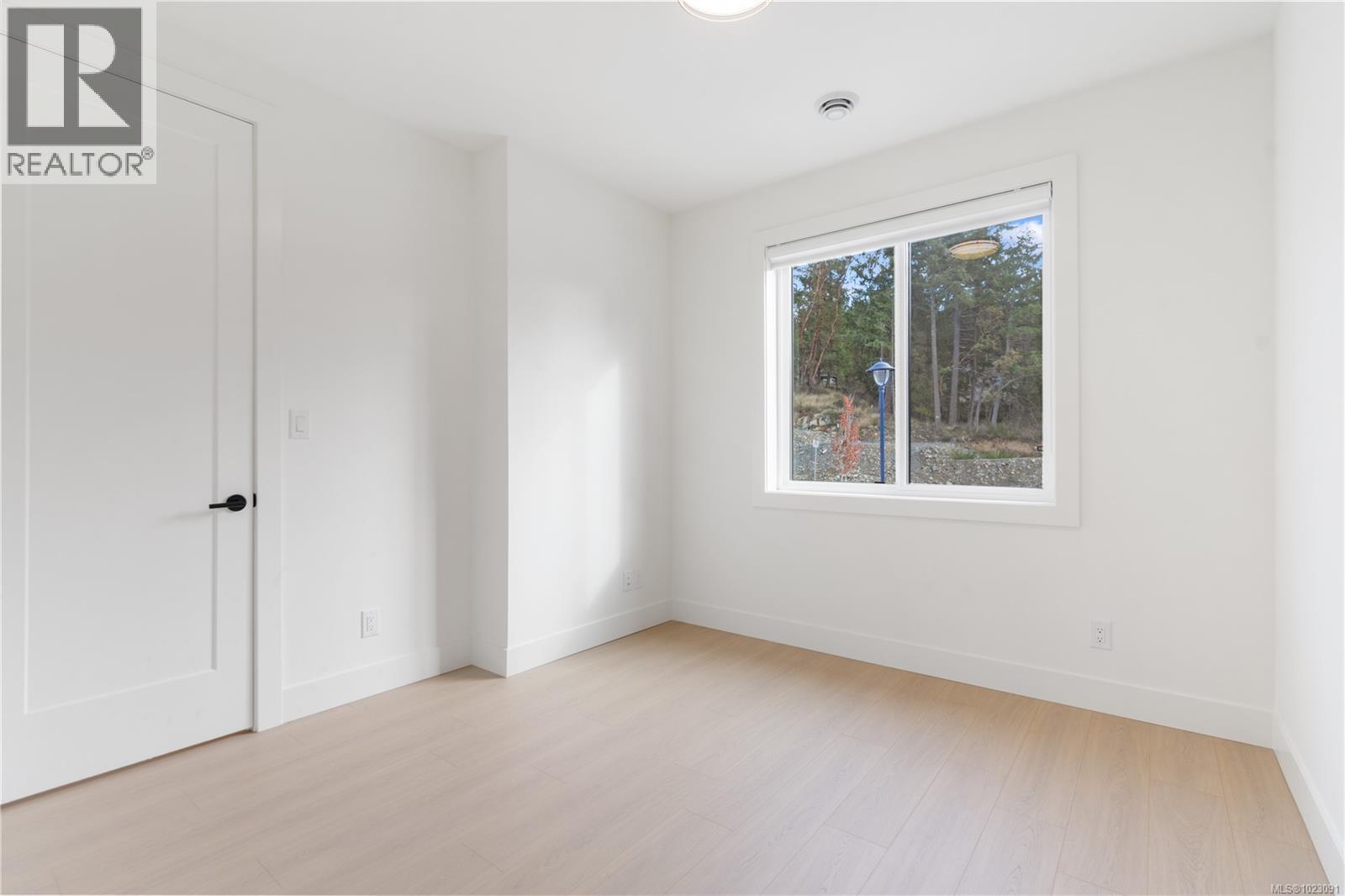 613 Madrona Pl, Langford, British Columbia  V9B 6C6 - Photo 27 - 1023091