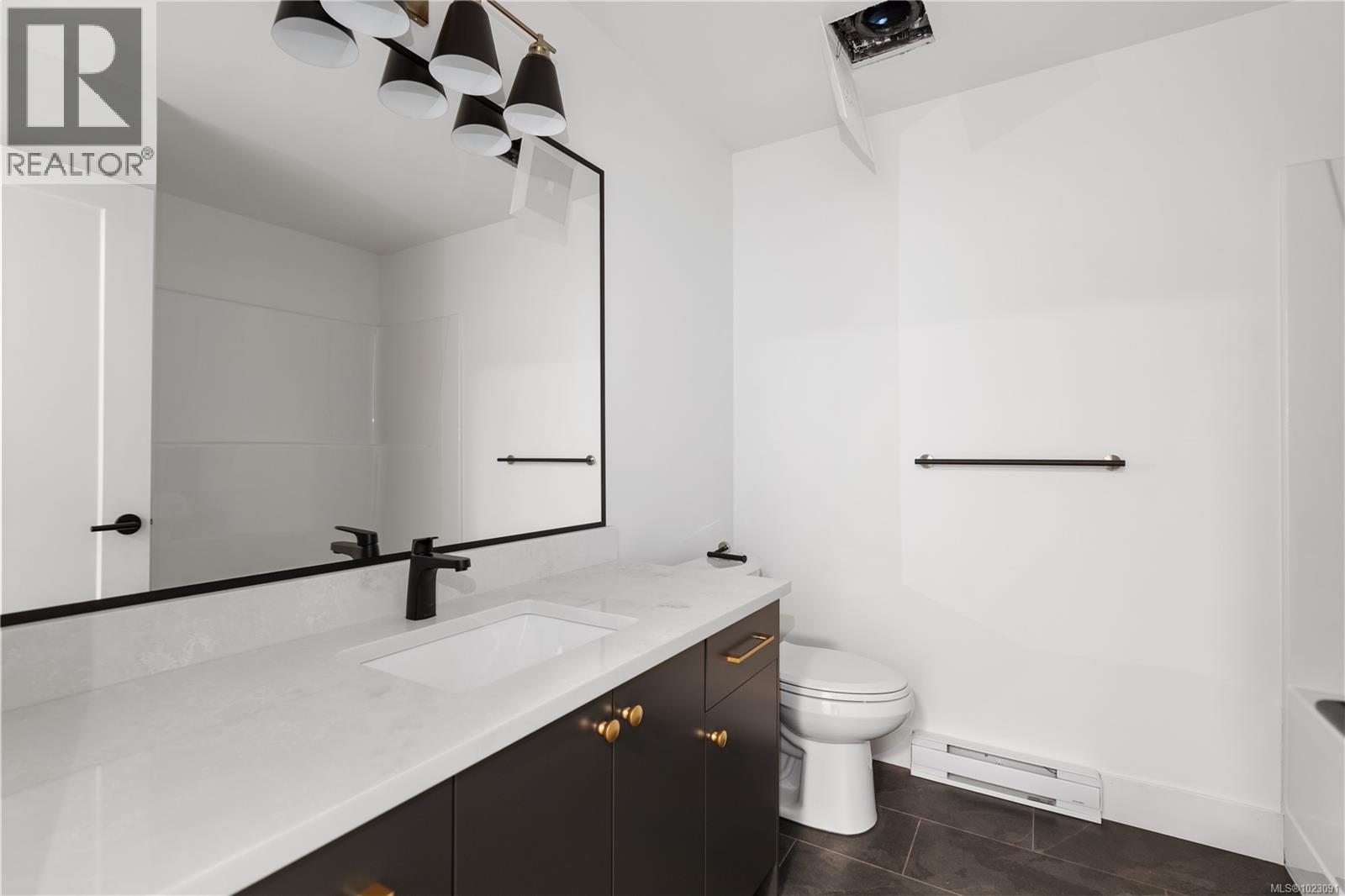 613 Madrona Pl, Langford, British Columbia  V9B 6C6 - Photo 31 - 1023091