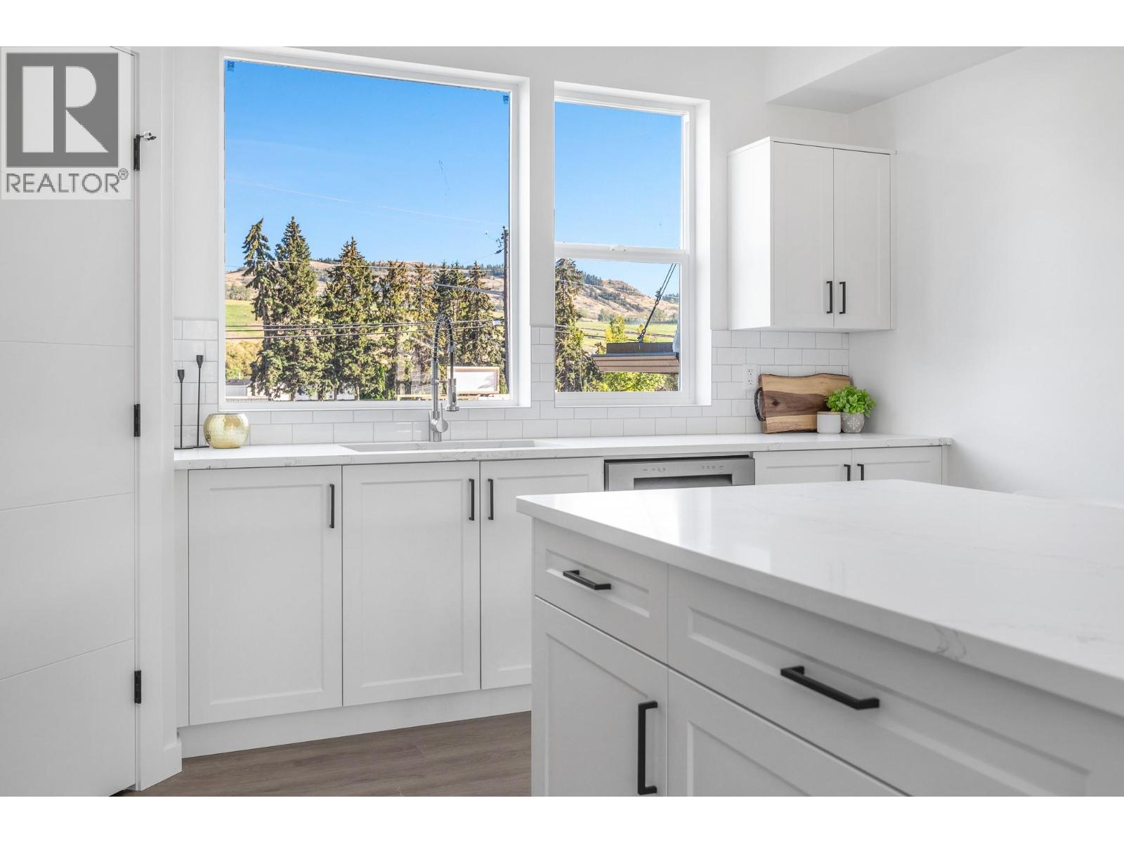 5661 Okanagan Landing Road Unit# 7 Lot# Sl3, Vernon, British Columbia  V1T 7A6 - Photo 5 - 10372349