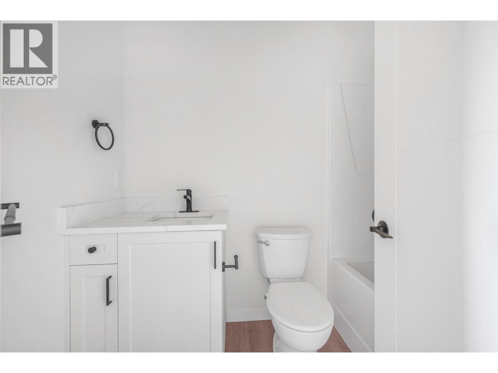 5661 Okanagan Landing Road Unit# 7 Lot# Sl3, Vernon, British Columbia  V1T 7A6 - Photo 15 - 10372349