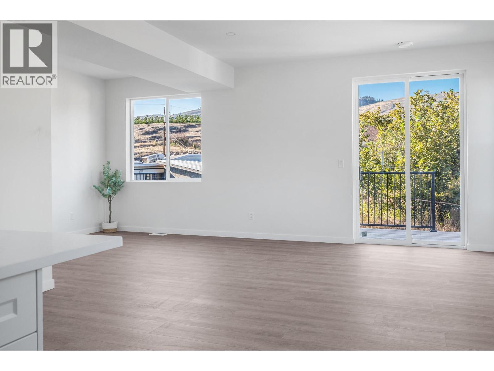 5661 Okanagan Landing Road Unit# 7 Lot# Sl3, Vernon, British Columbia  V1T 7A6 - Photo 6 - 10372349