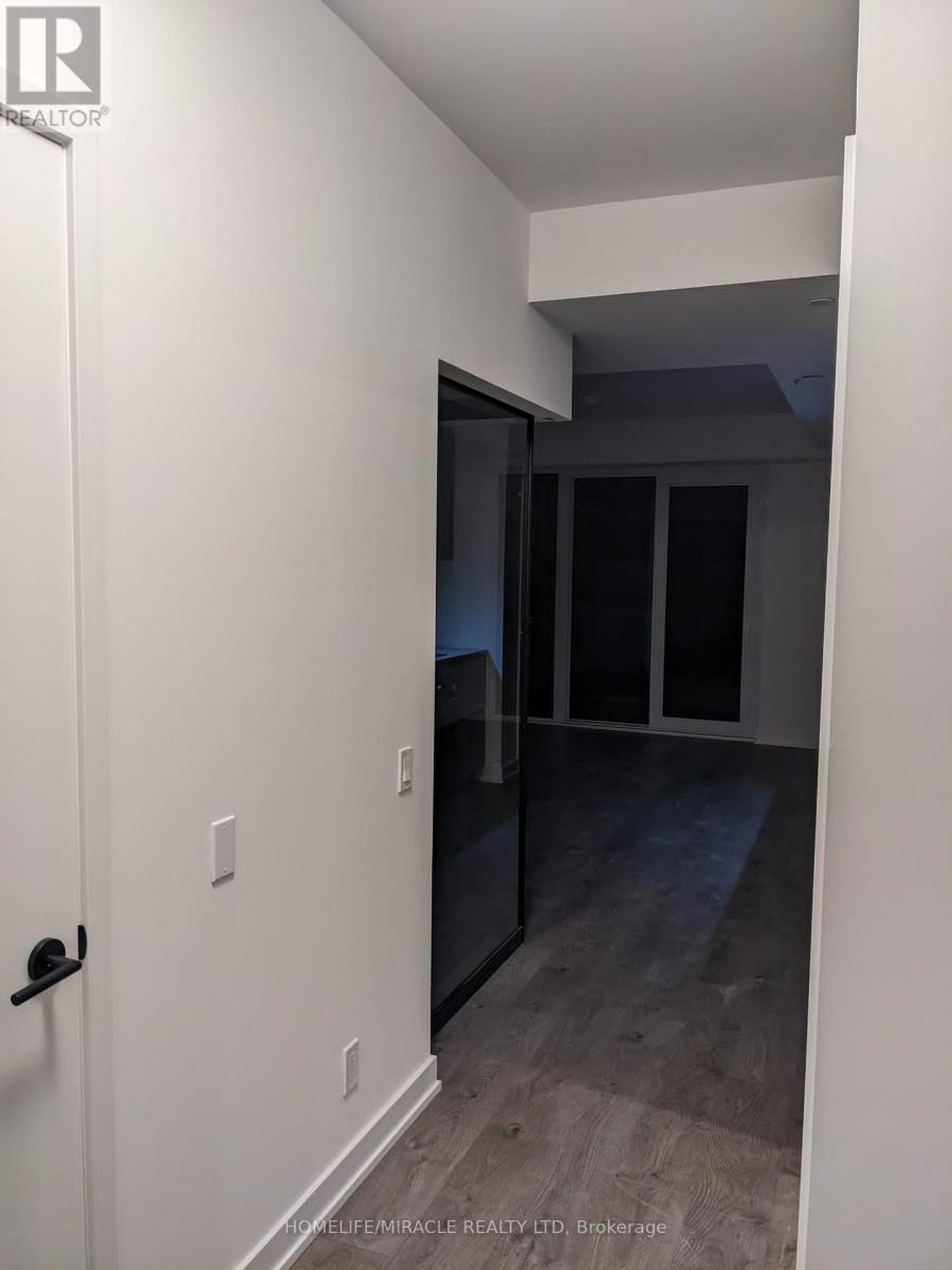 1306 - 108 Peter Street, Toronto, Ontario  M5V 0W2 - Photo 4 - C12688722