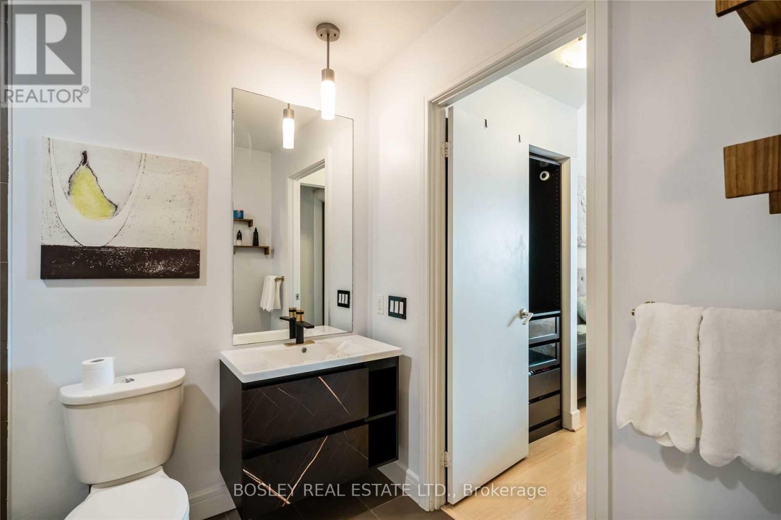 S523 - 112 George Street, Toronto, Ontario  M5A 2M5 - Photo 13 - C12688760