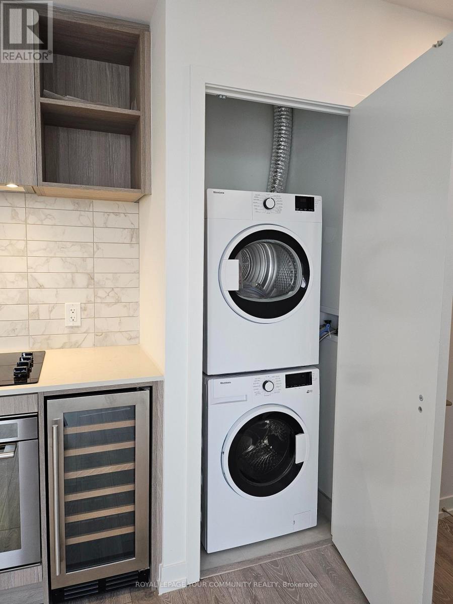 716 - 2020 Bathurst Street, Toronto, Ontario  M5P 3L1 - Photo 4 - C12688892